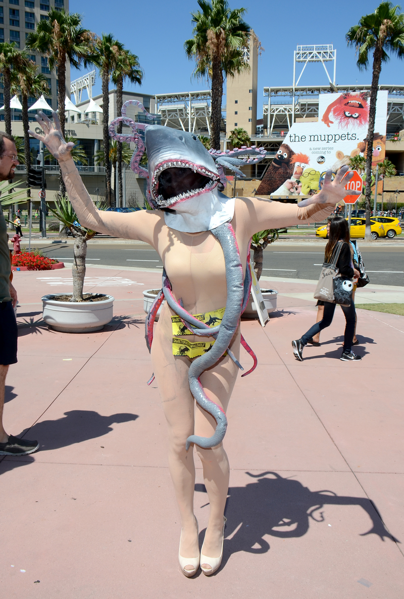 Illustration for article titled The Most Fantastic Cosplay of Comic-Con 2015, Day Two!